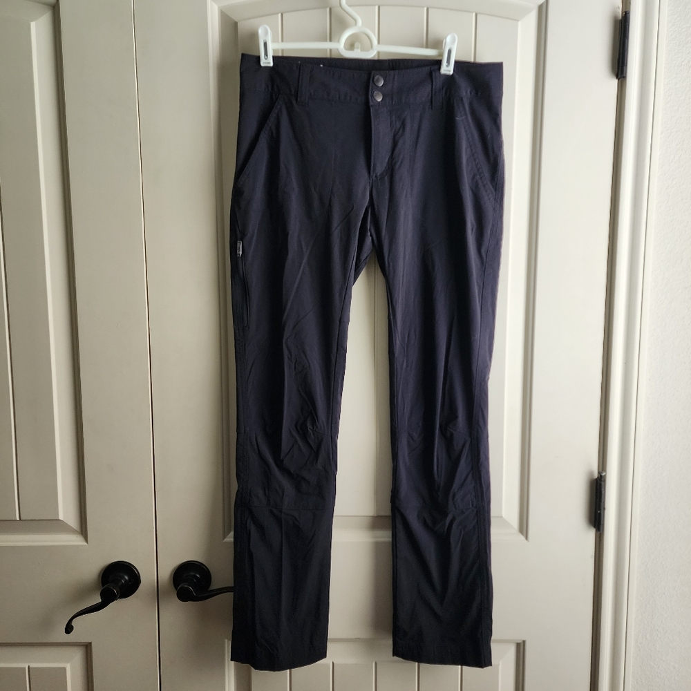Columbia Women's hiking pants, Sz 8